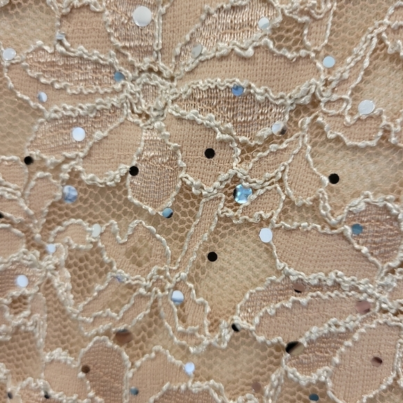 Beige Sheath Midi Dress with V-Neck for Wedding Guest Formal Special Occasion - Picture 6 of 9